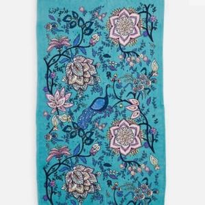 Vera Bradley Throw Blanket in Peacock Garden